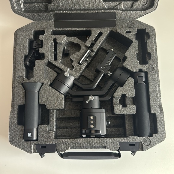 DJI Ronin-SC Gimbal Stabilizer - Picture 5 of 5